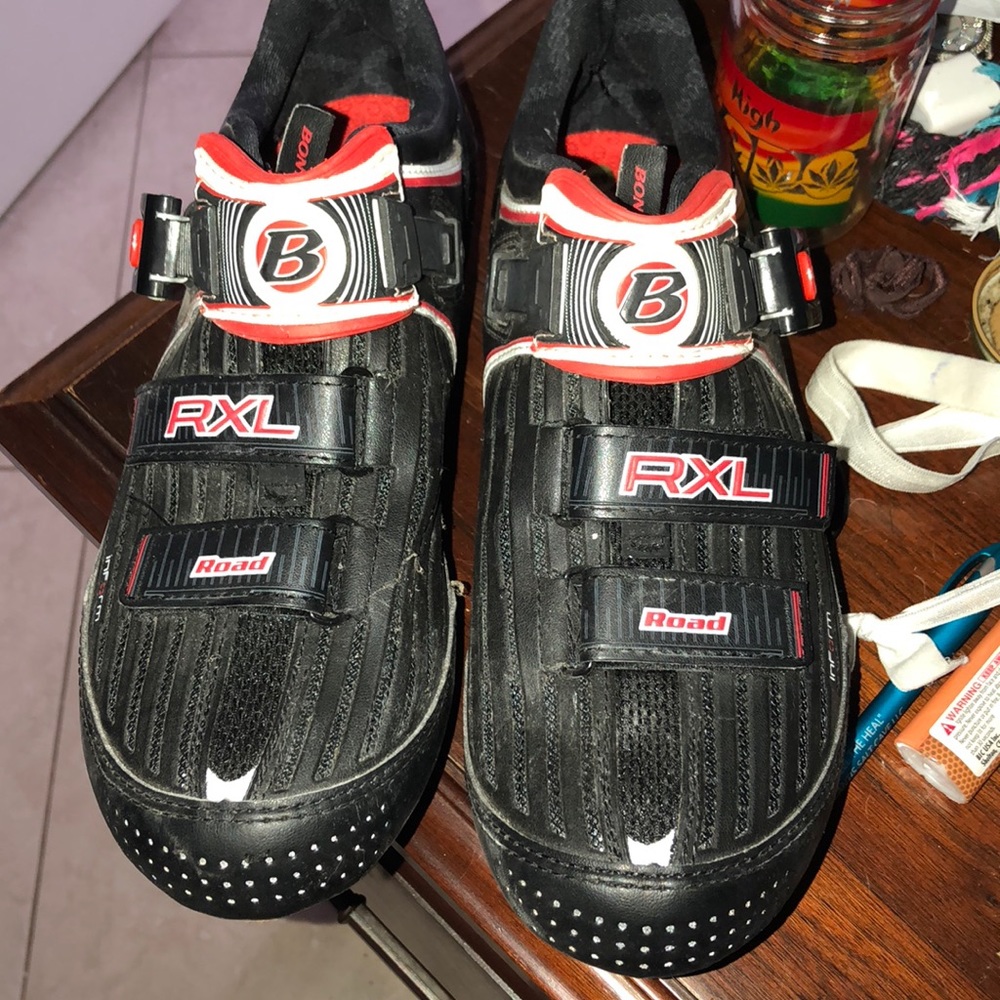 Road bike shoes